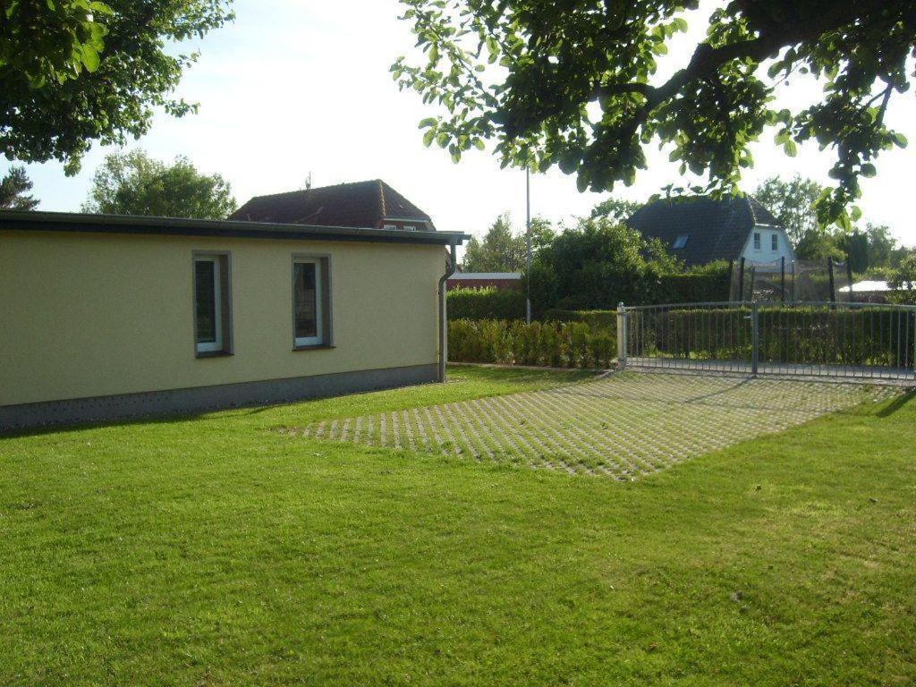 Haus-J-Bull-Das-Sonneneck-Ferienwohnung-An-Der-Schoenen-Ostsee-In-Börgerende-Rethwisch Exteriör bild